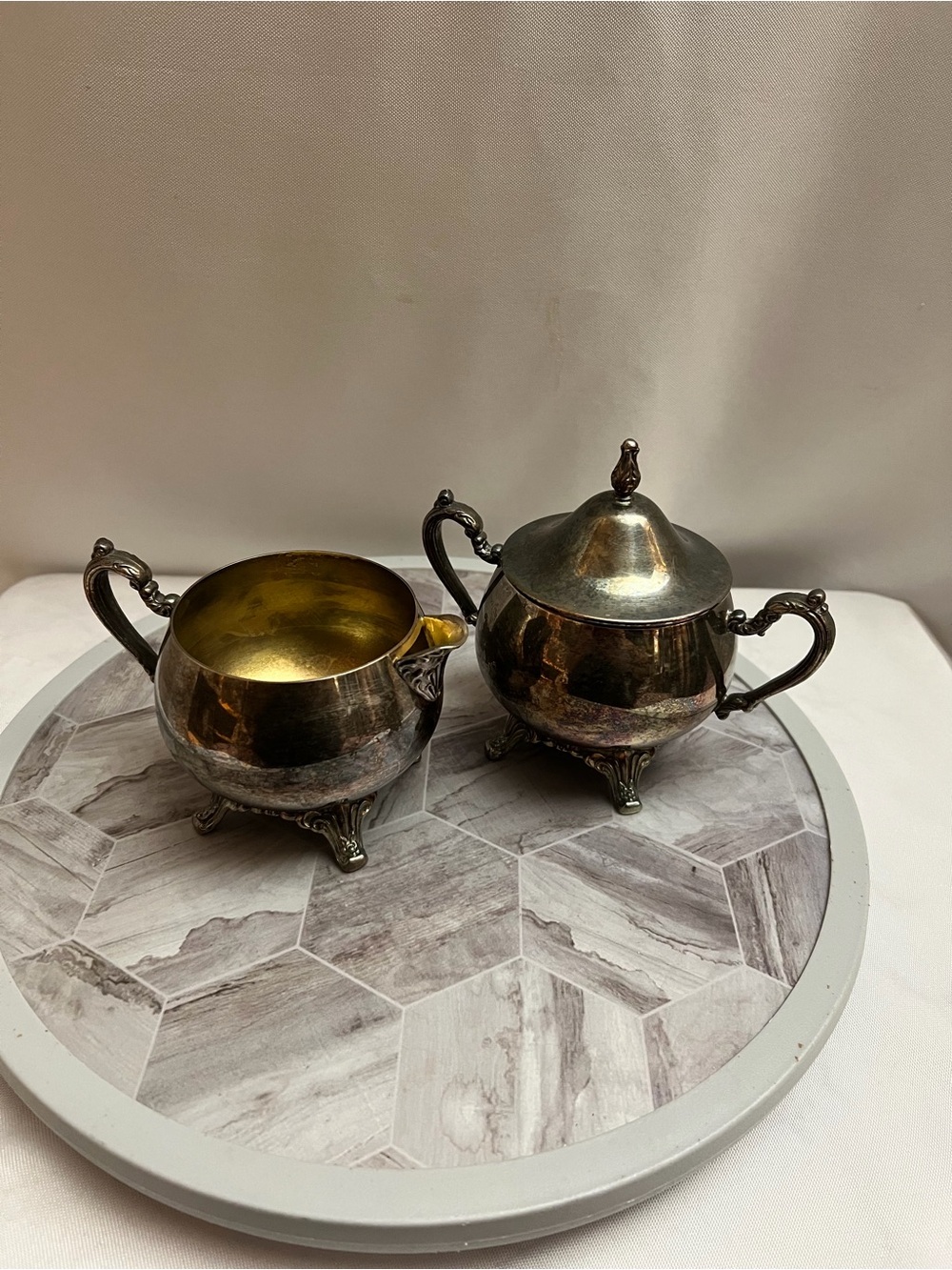 Oneida Silver Tone Sugar and Creamer Set with Gold Interior